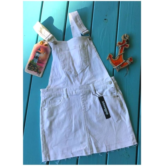Dollhouse Shorts Nwt Adorable White Cropped Overalls Size 5 Poshmark